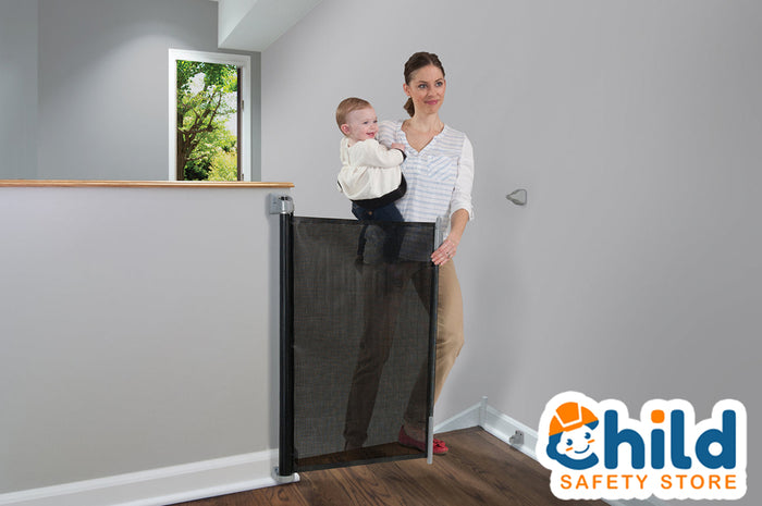 Product Spotlight: KidCo Retractable Safeway Gate