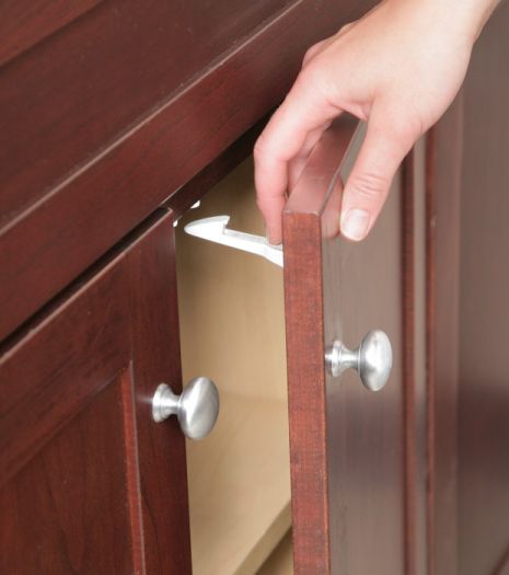 Safety 1st Spring Loaded Cabinet and Drawer Latch | 3 pk